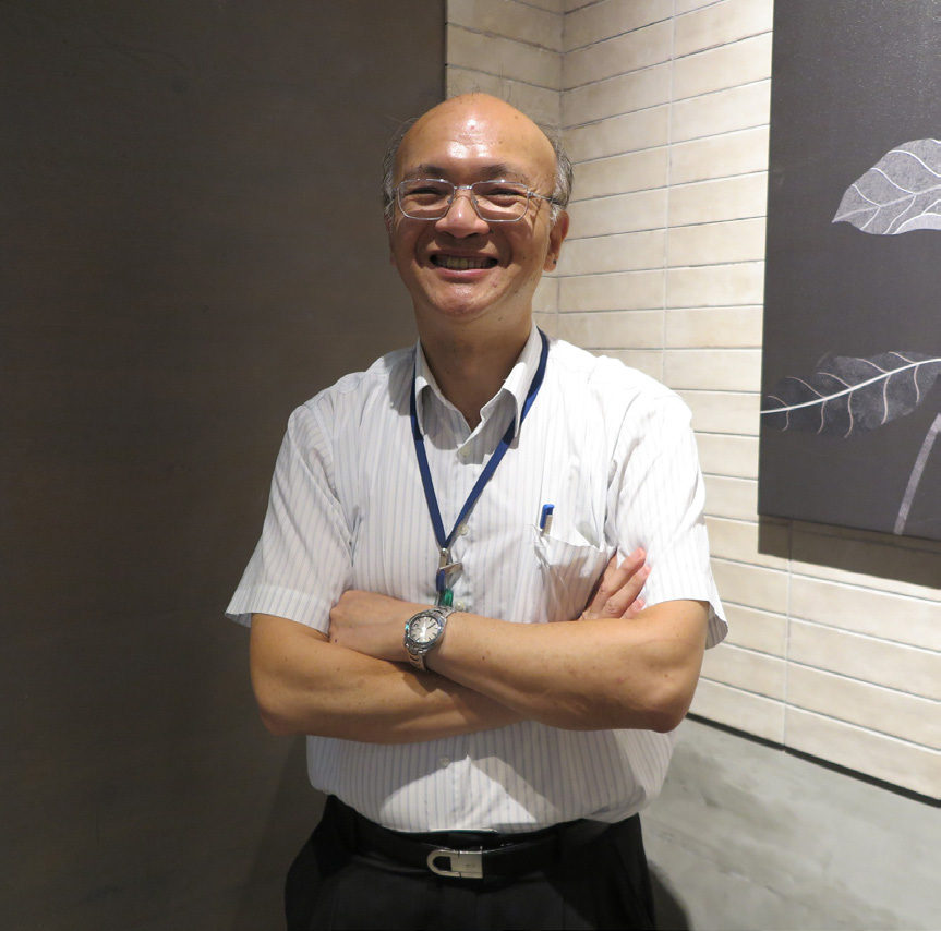 圖1 昇頻執行長陳文雄表示,該公司的閘道器具備遠端管理能力,最多可管理多達2,000個分散式站點,並提供客製化的可視化儀表板