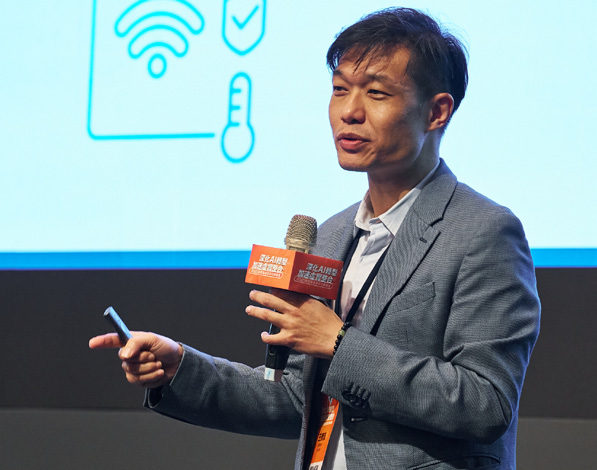 瑞擎數位技術長王騰嶽表示,不論聯網裝置透過何種網路通訊技術溝通,企業IT都要具備可視性能力,才得以進行持續監控並維持正常運行